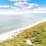 5 Star Holiday Home In Albaek *